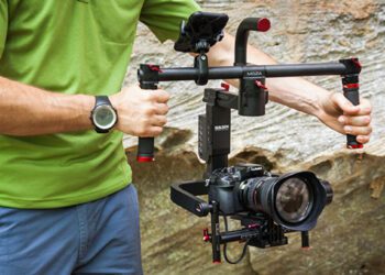 Top 5 Gimbal Stabilizers for Mirrorless Camera 2019